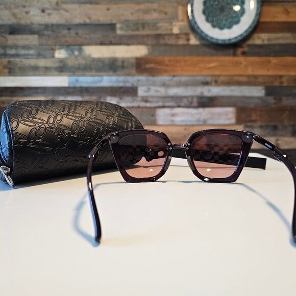 Oakley Women's Side Swept Sunglasses Crystal Raspberry/G40 Black Gradient - Picture 3 of 8